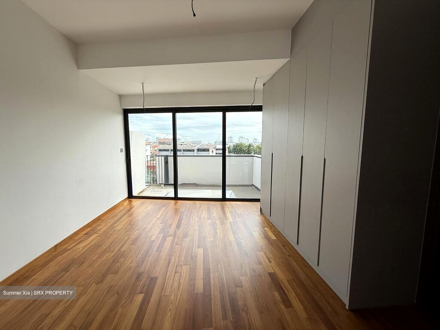 Compassvale Crescent (D19), Terrace #507112111